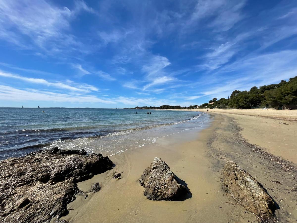 Appartement Plage Piscine Et Tennis Inclus La Londe-les-Maures Eksteriør bilde