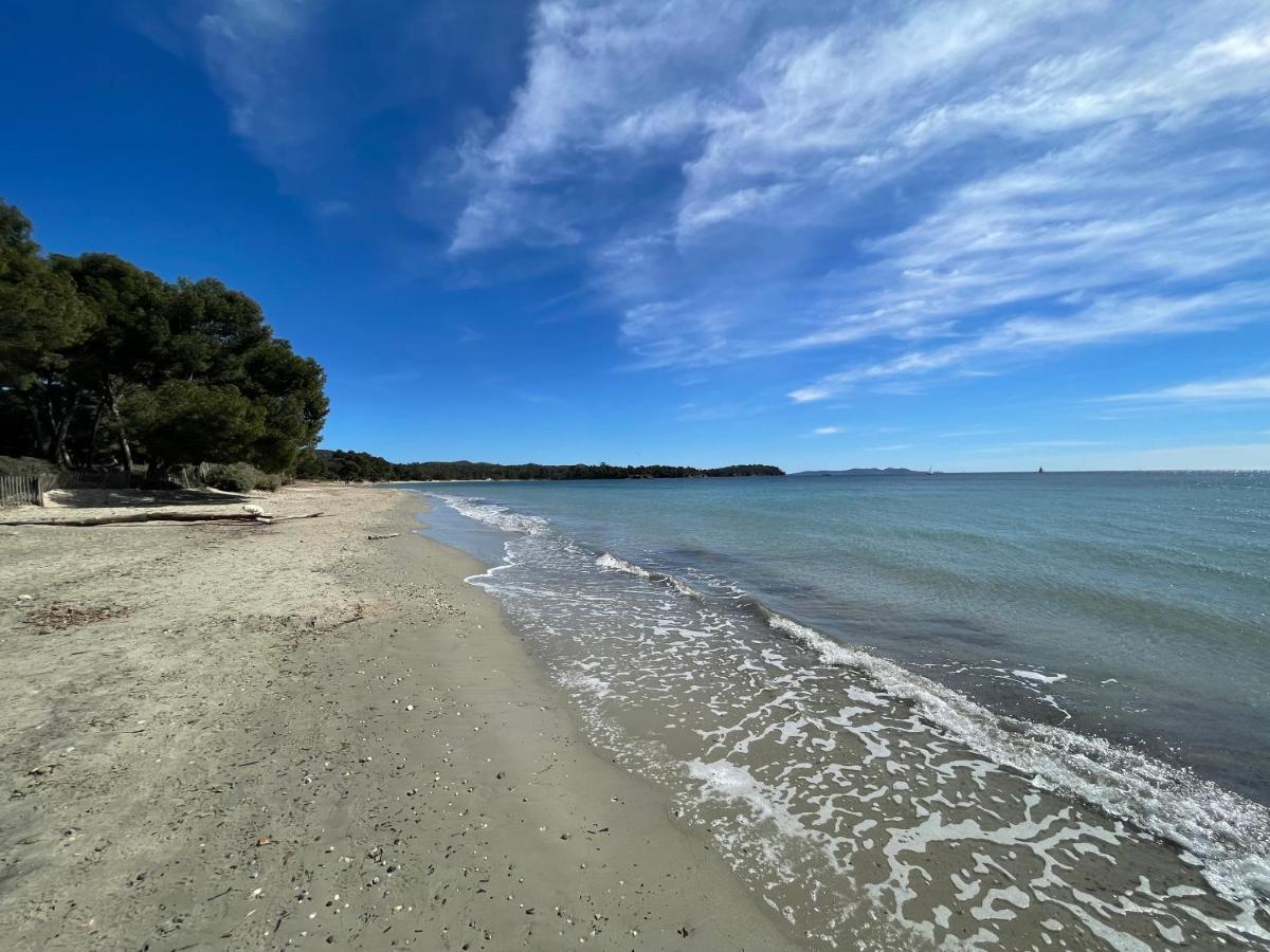 Appartement Plage Piscine Et Tennis Inclus La Londe-les-Maures Eksteriør bilde
