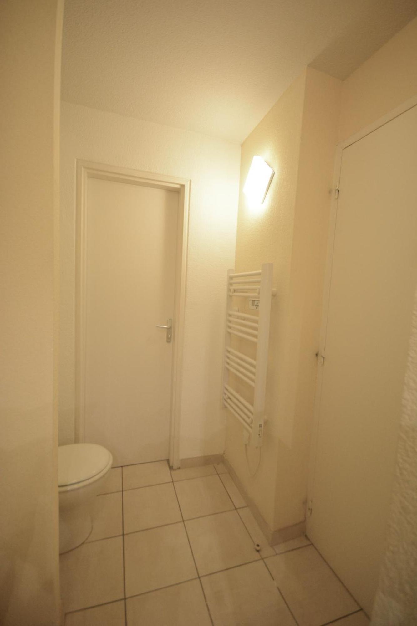 Appartement Plage Piscine Et Tennis Inclus La Londe-les-Maures Eksteriør bilde