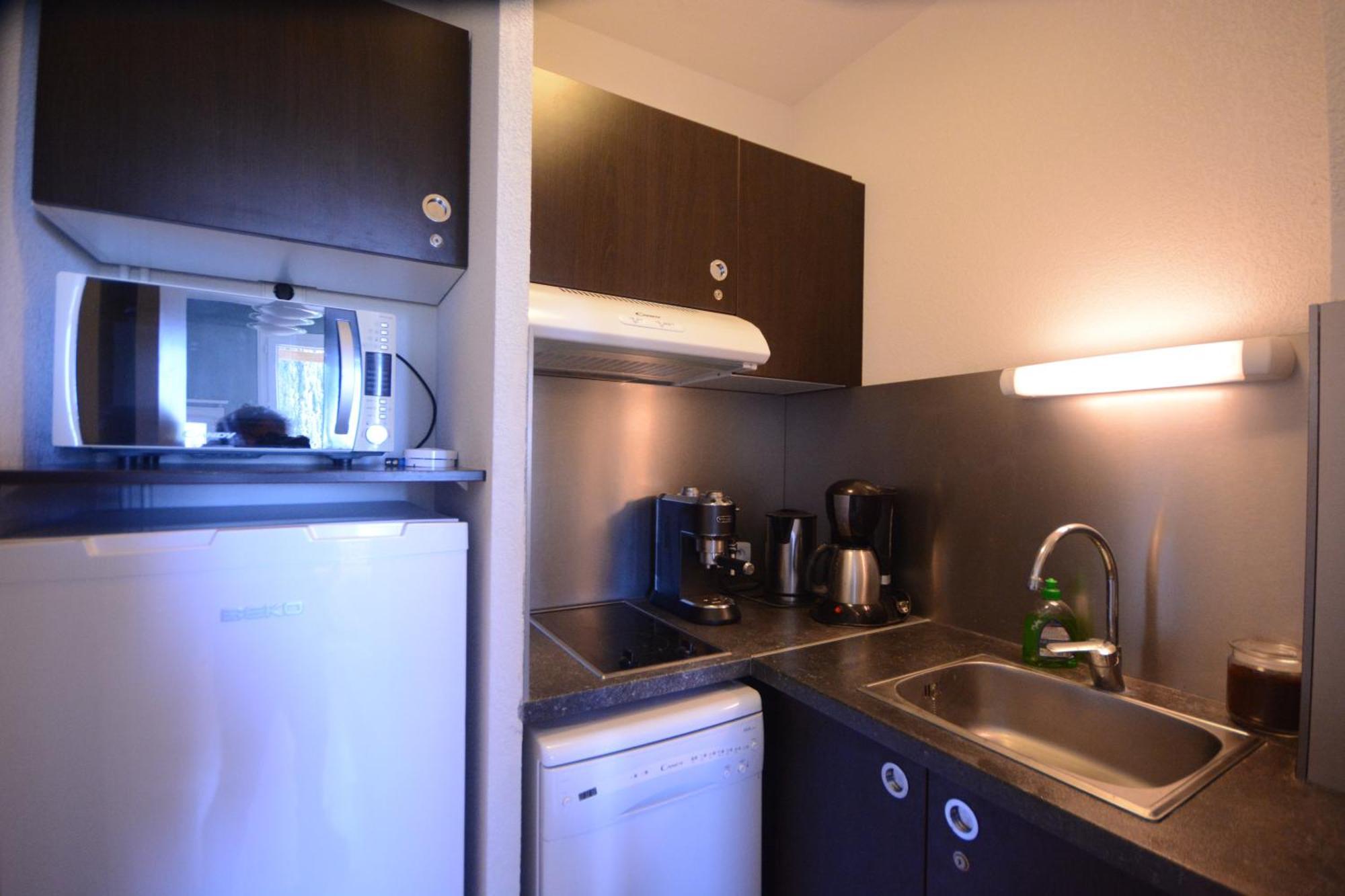 Appartement Plage Piscine Et Tennis Inclus La Londe-les-Maures Eksteriør bilde